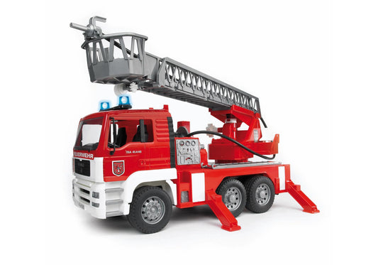 Bruder 02771 MAN TGA Feuerwehr mit Drehleiter, Wasserpumpe und Light and Sound Module(trucks) inkl. Batterie - plegobil
