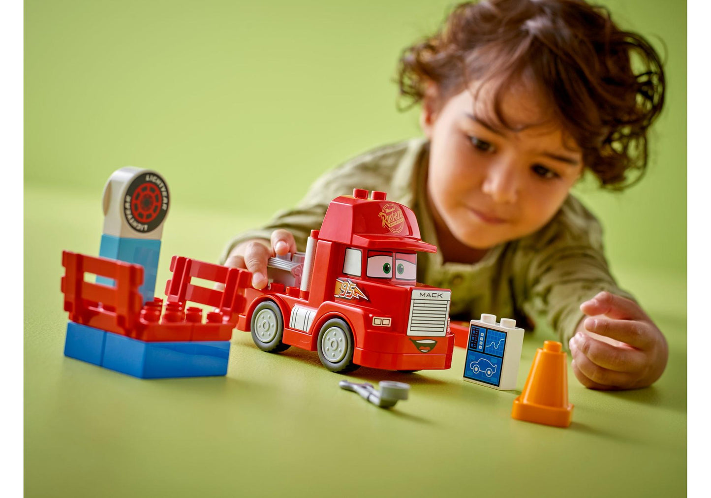 Lego 10417 DUPLO Disney Cars: Mack at the Race - plegobil