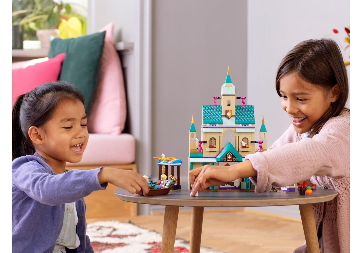 Lego 41167 Disney Frozen: Schloss Arendelle - plegobil