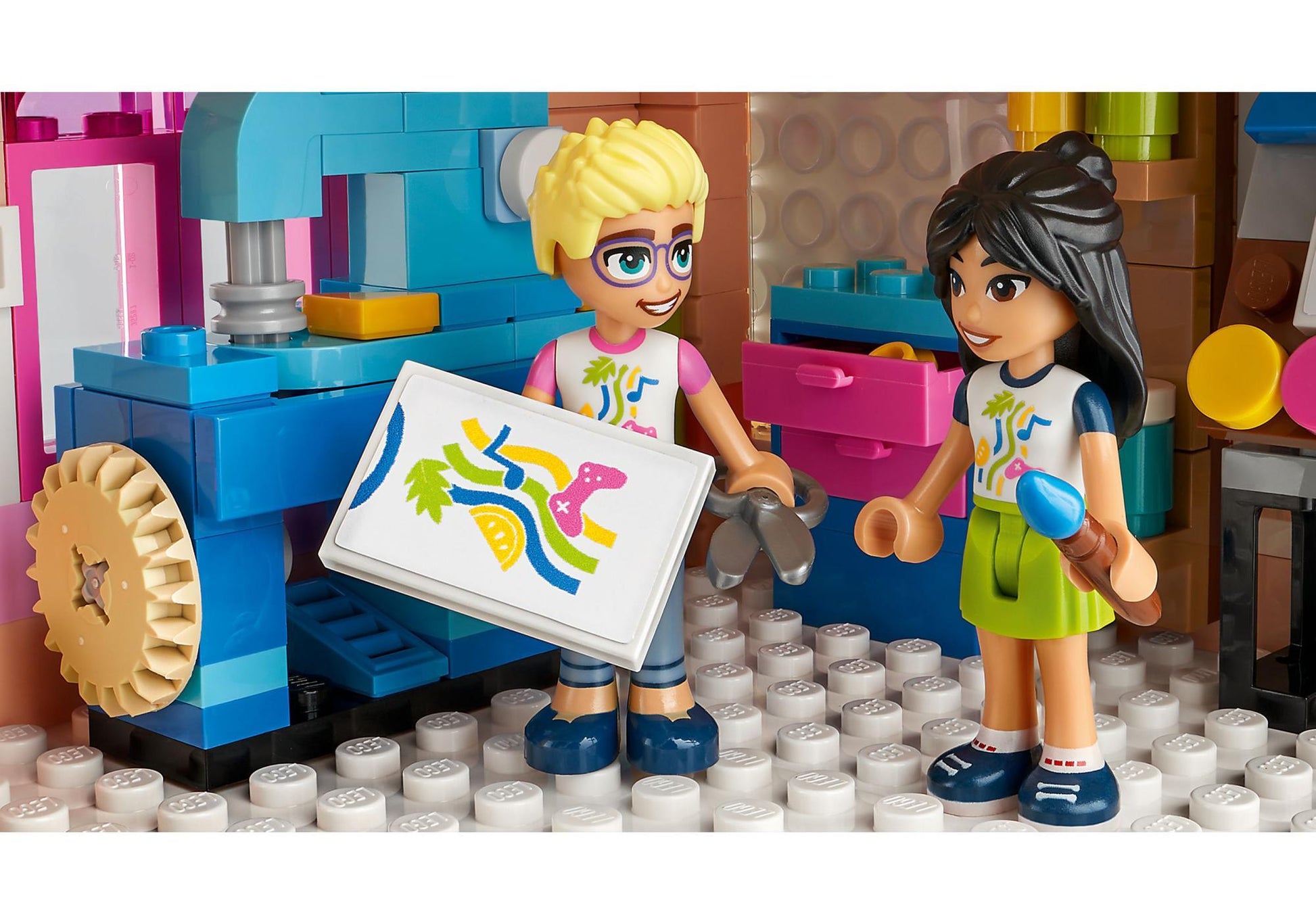 Lego 41748 Friends Heartlake City Gemeinschaftszentrum - plegobil