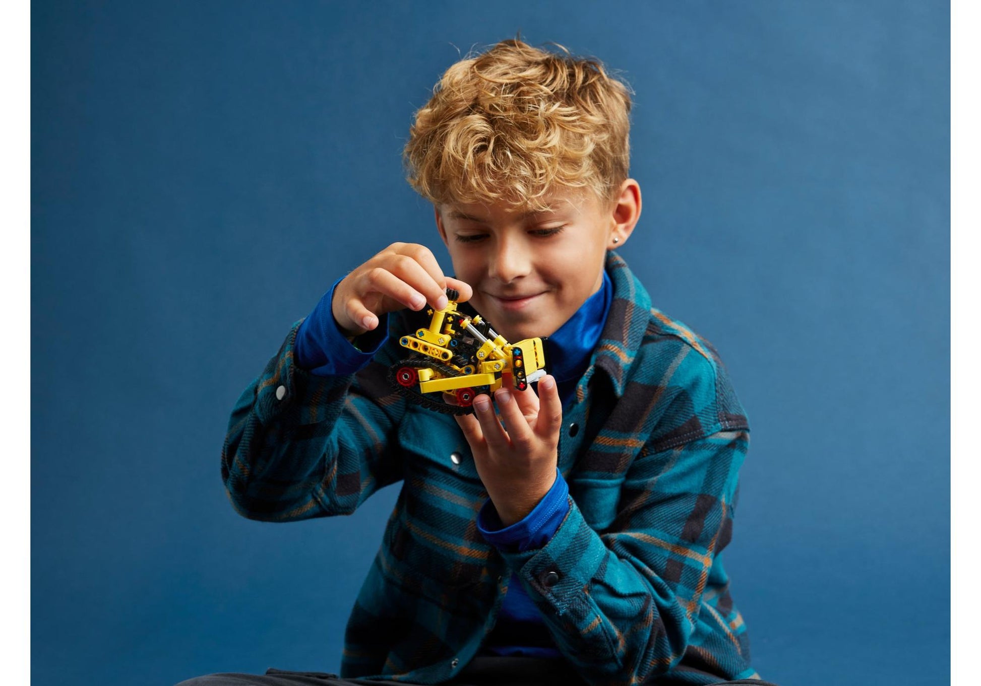 Lego 42163 Technic Schwerlast Bulldozer - plegobil