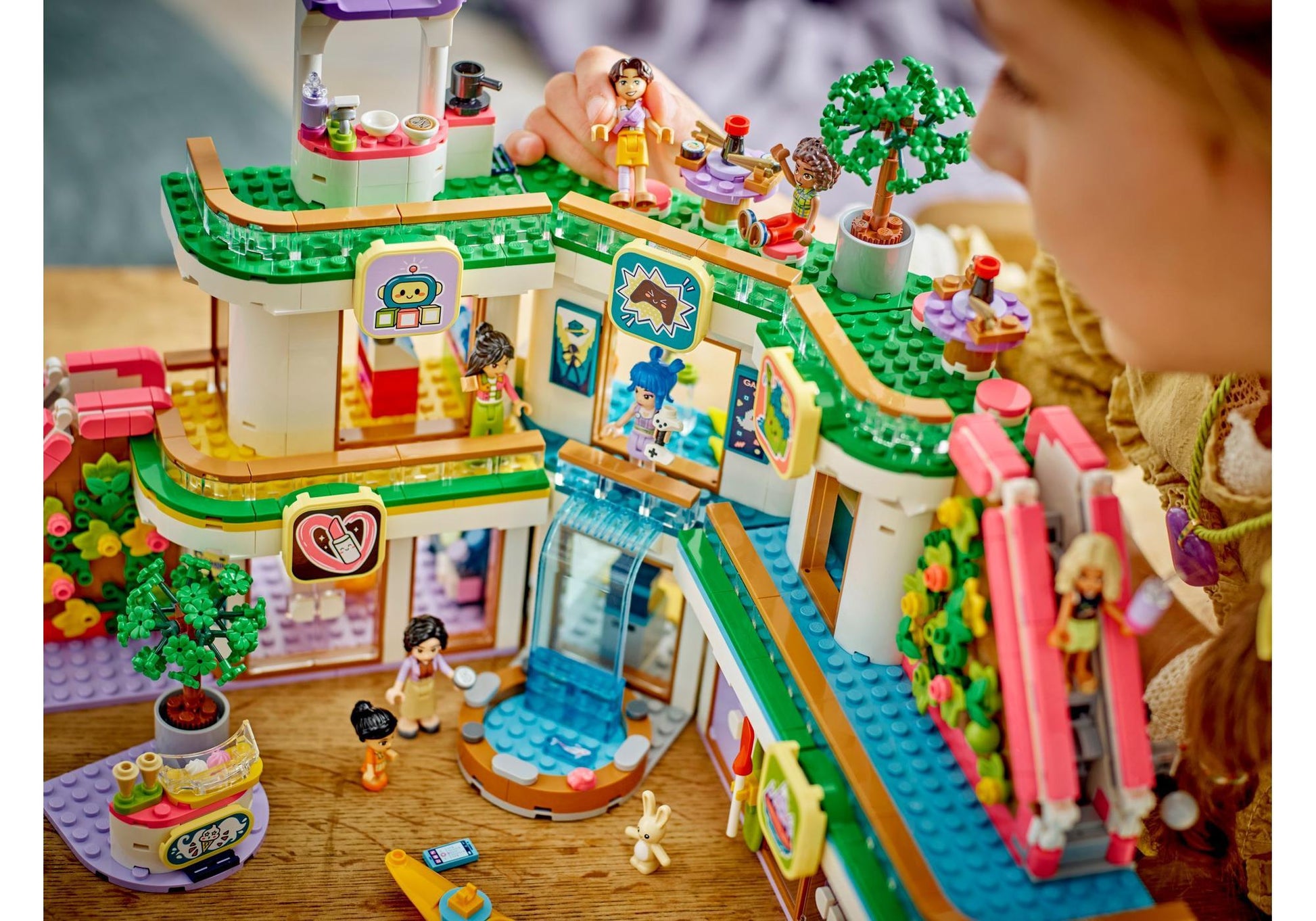 Lego 42604 Friends Heartlake City Kaufhaus - plegobil