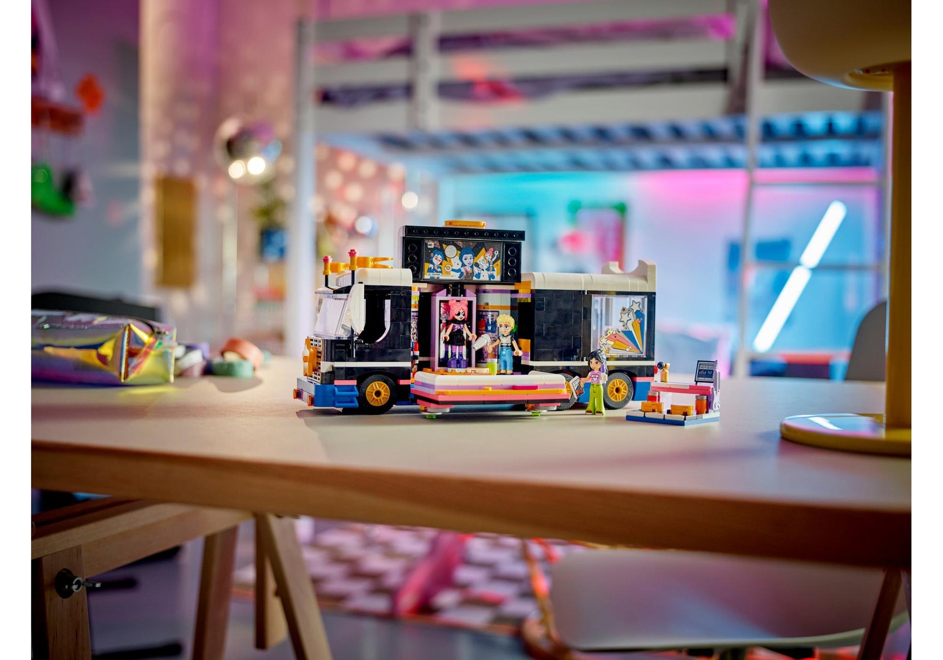 Lego 42619 Friends Popstar-Tourbus - plegobil