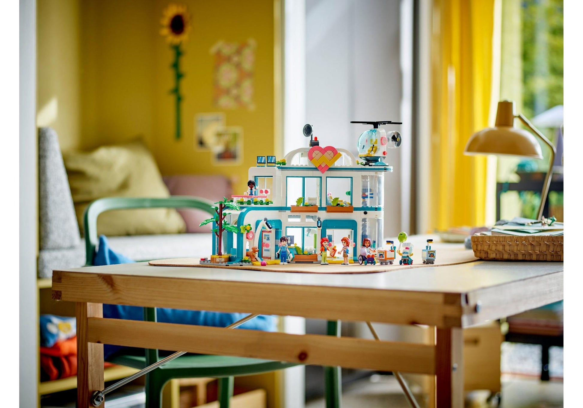 Lego 42621 Friends Heartlake City Krankenhaus - plegobil