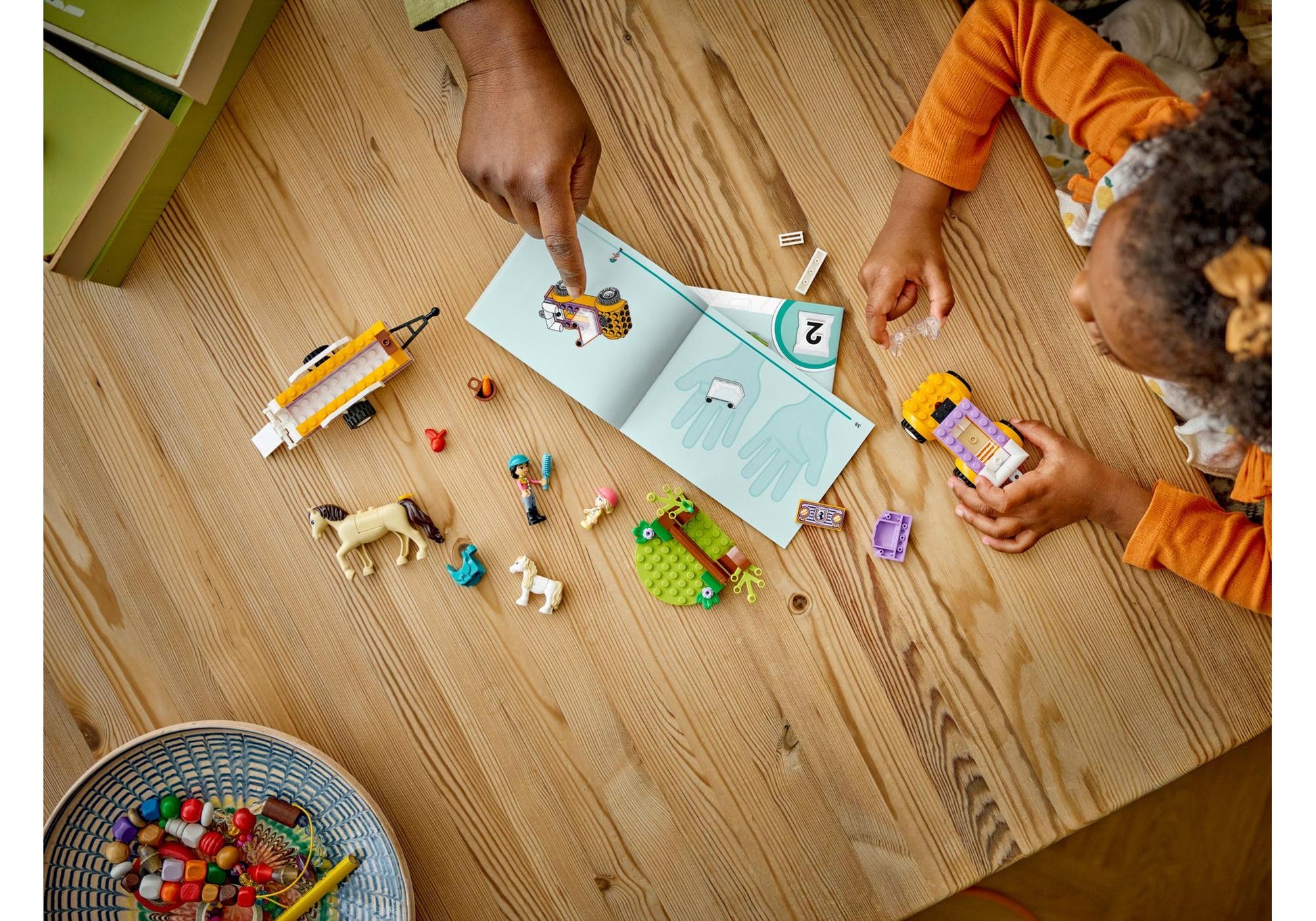 Lego 42634 Friends Pferde- und Pony-Anhänger - plegobil
