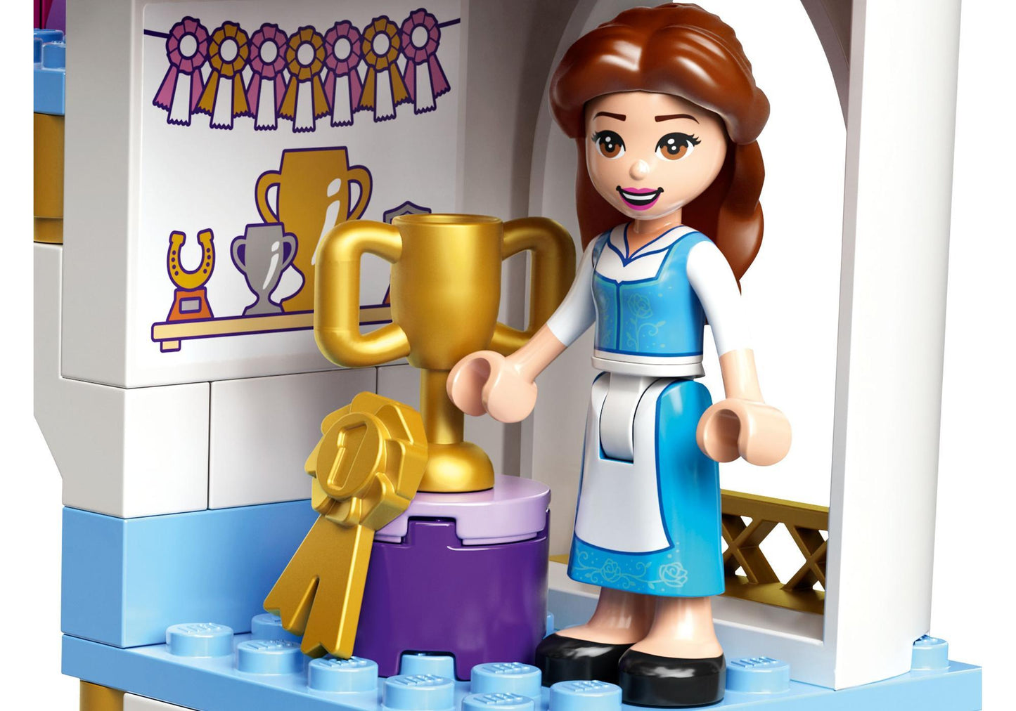 Lego 43195 Disney Princess: Belles und Rapunzels königliche Ställe - plegobil