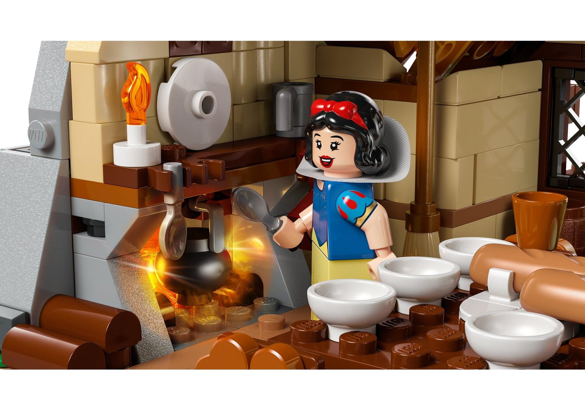 Lego 43242 Disney: Die Hütte von Schneewittchen und den sieben Zwergen - plegobil