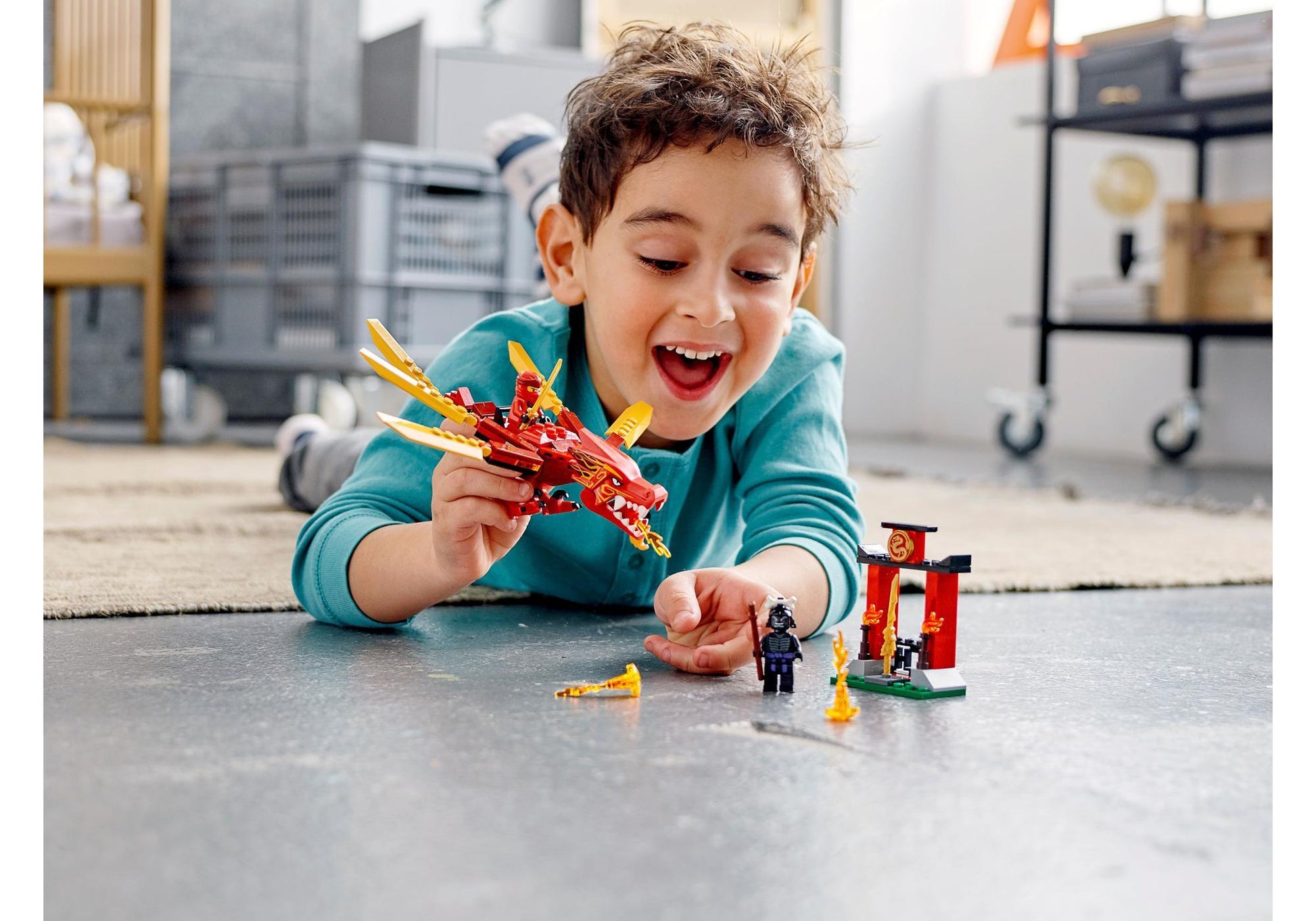 Lego 71701 Ninjago: Kais Feuerdrache - plegobil