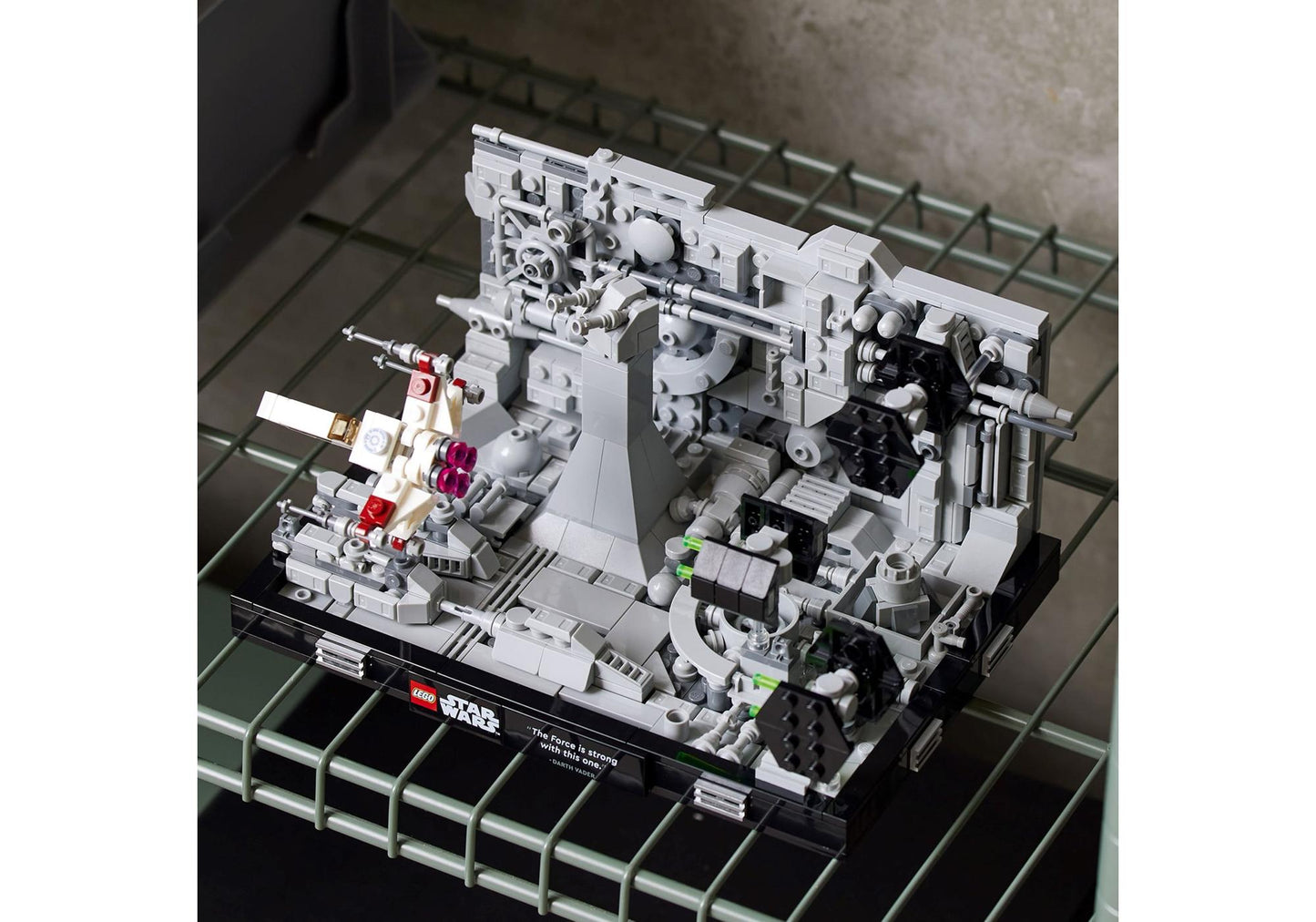 Lego 75329 Star Wars: Death Star Trench Run Diorama - plegobil