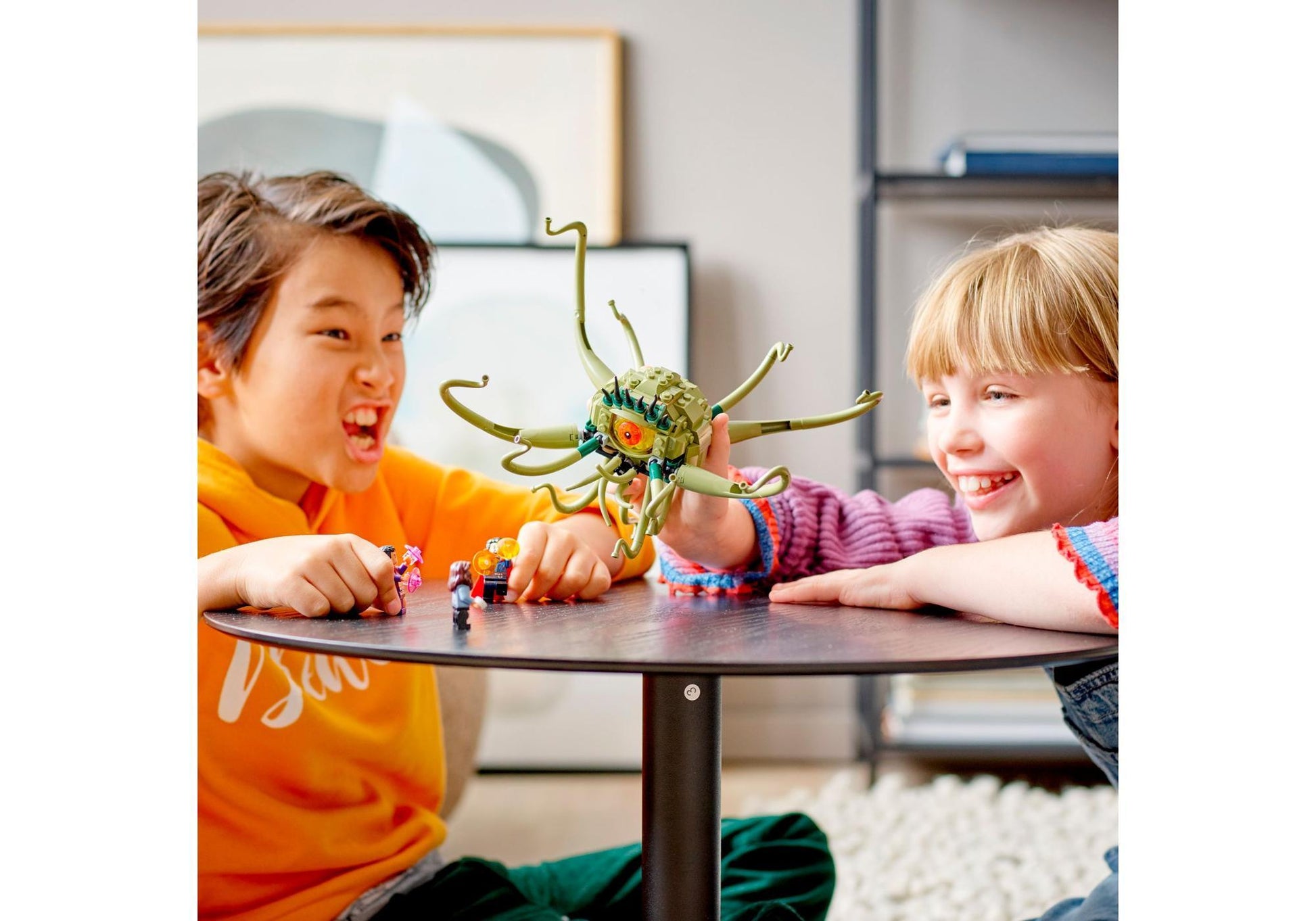 Lego 76205 Marvel Doctor Strange: Duell mit Gargantos - plegobil