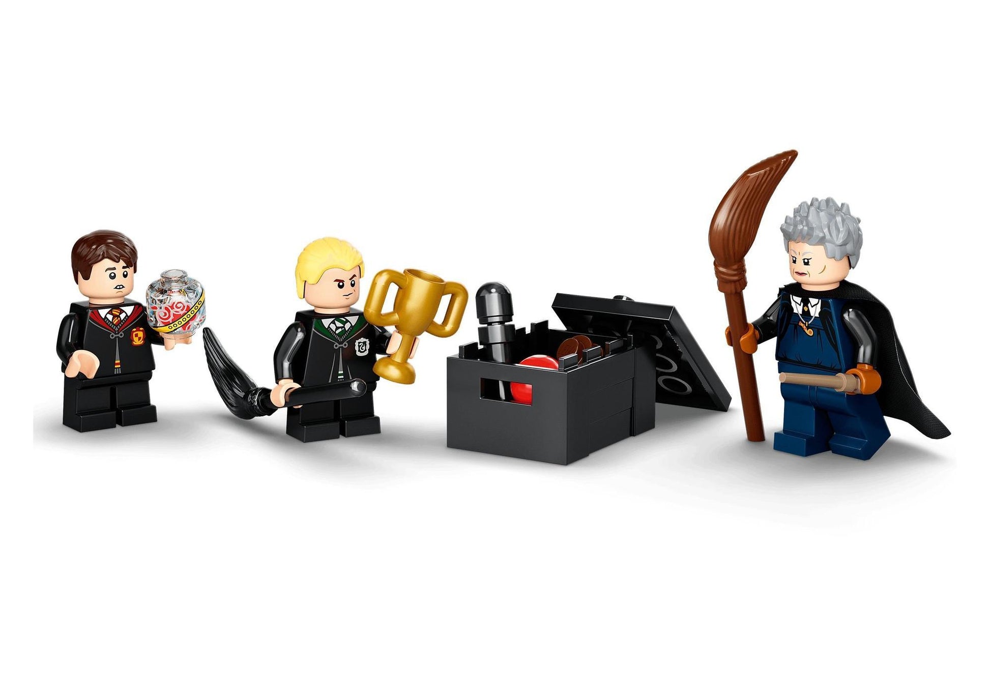 Lego 76395 Harry Potter: Hogwarts: Erste Flugstunde - plegobil