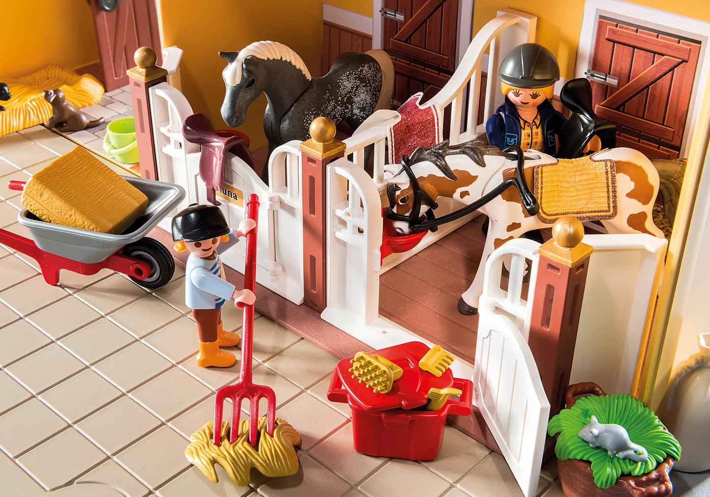 Playmobil 5671 Country Mein Mitnehm Pferdestall - plegobil