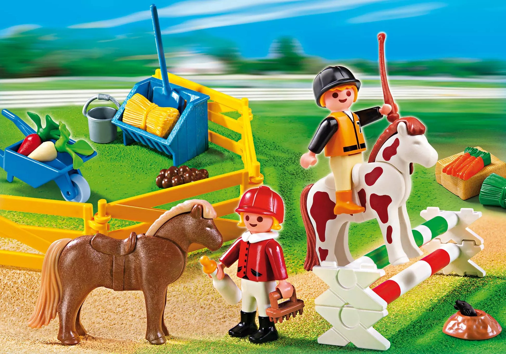 Playmobil 5893 Carry Case Pony Farm - plegobil