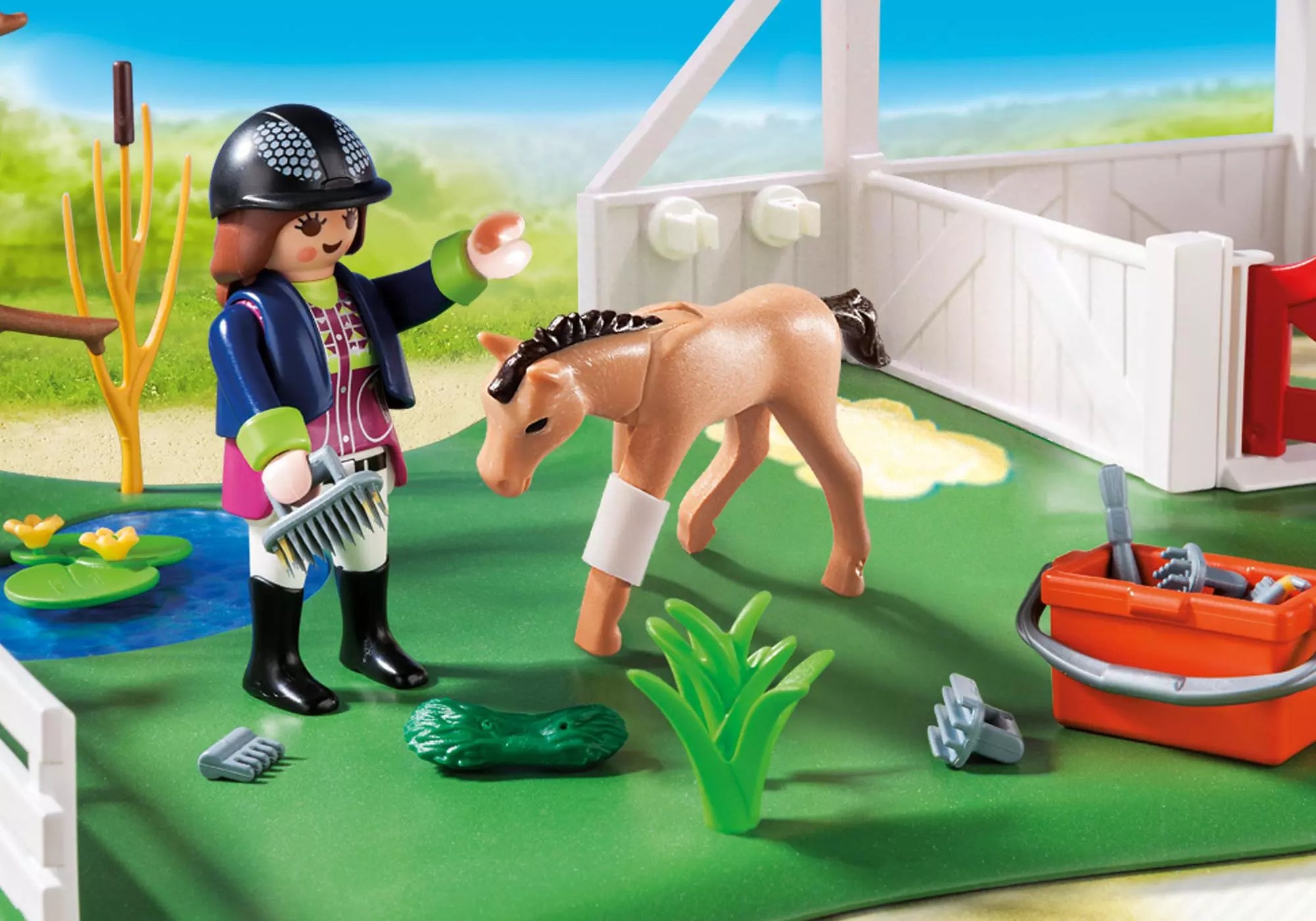 Playmobil 6147 Country Koppel mit Pferdebox - plegobil
