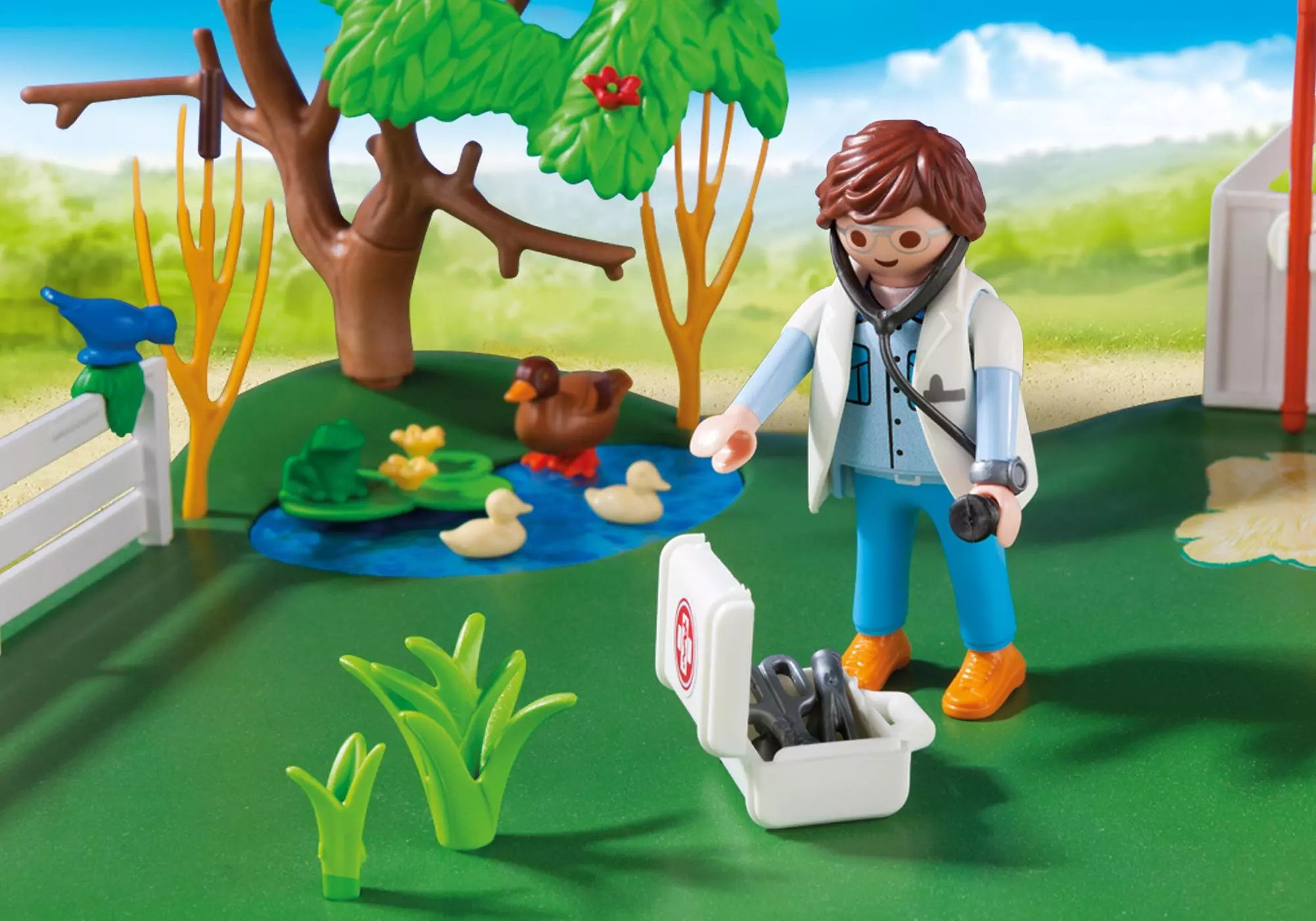 Playmobil 6147 Country Koppel mit Pferdebox - plegobil
