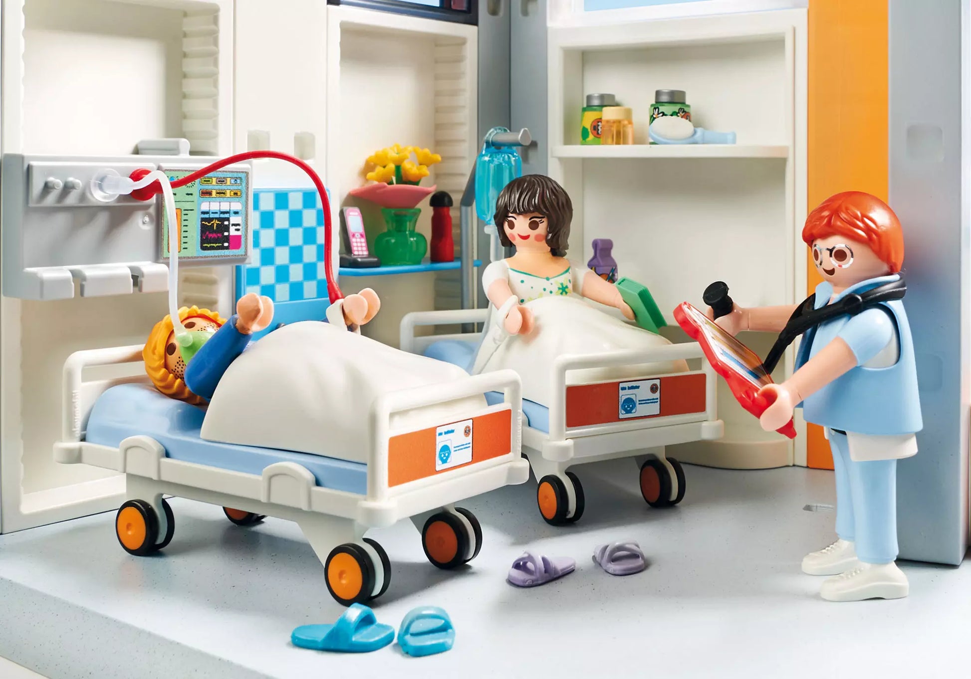 Playmobil 70191 City Life Krankenhaus mit Einrichtung - plegobil