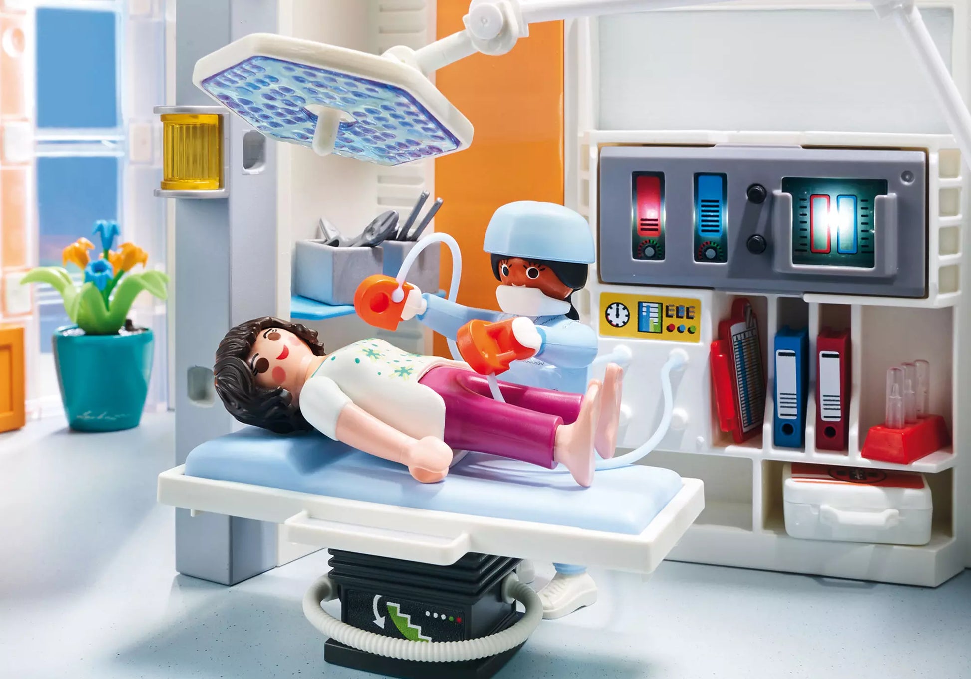 Playmobil 70191 City Life Krankenhaus mit Einrichtung - plegobil