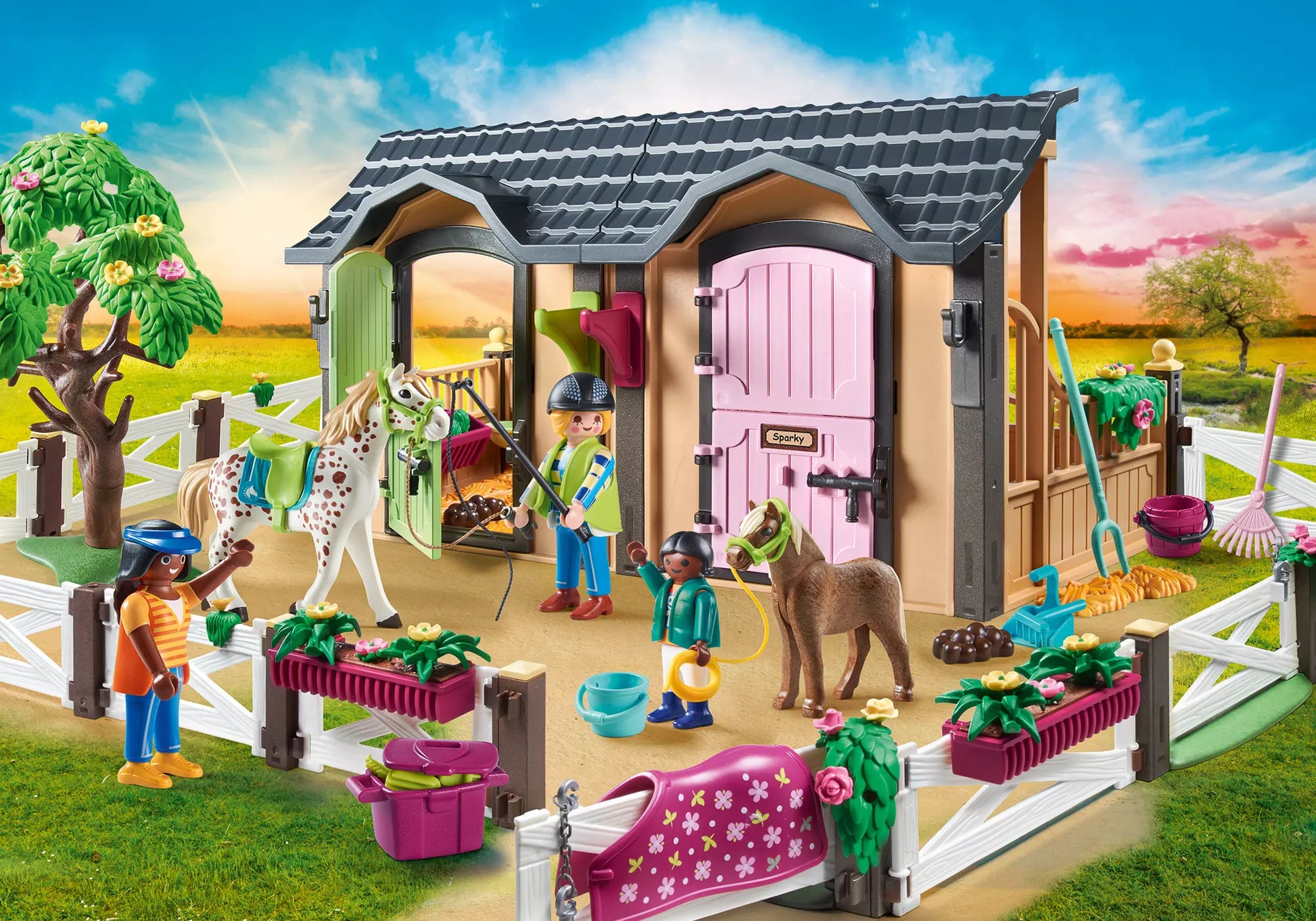 Playmobil 70995 Country Promo Pack Reitunterricht mit Pferdeboxen - plegobil