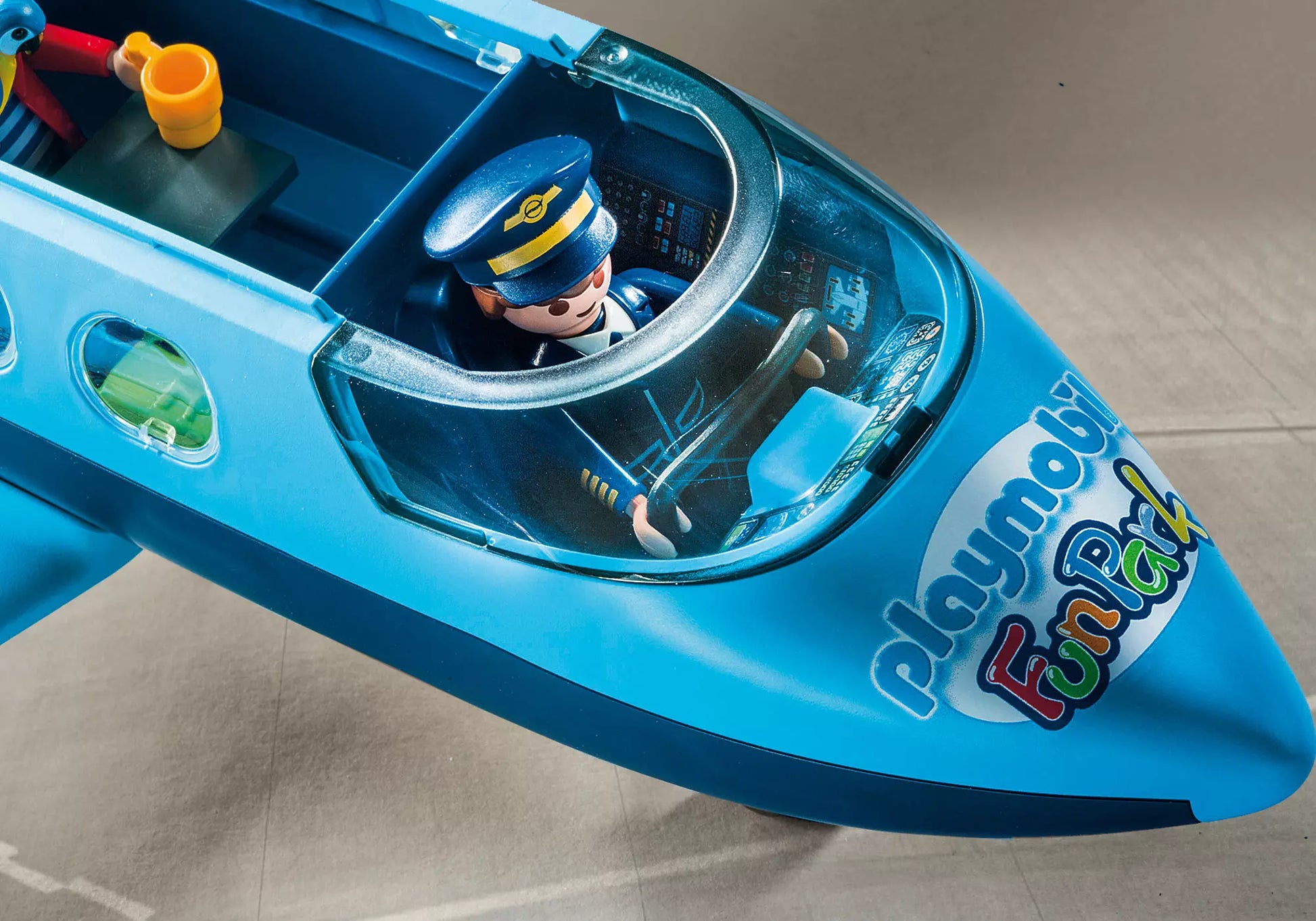 Playmobil 9366 Family Fun FunPark-Ferienflieger - plegobil