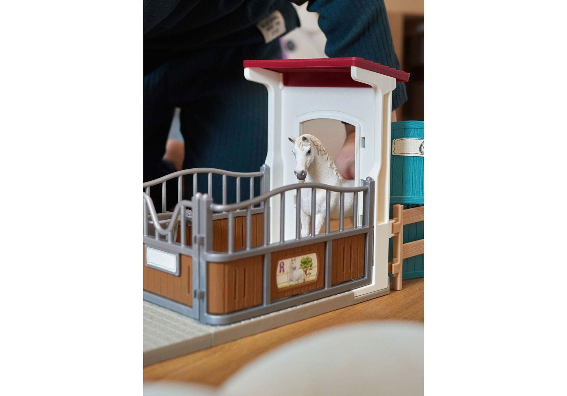 Schleich 42569 Horse Club: Pferdebox - plegobil