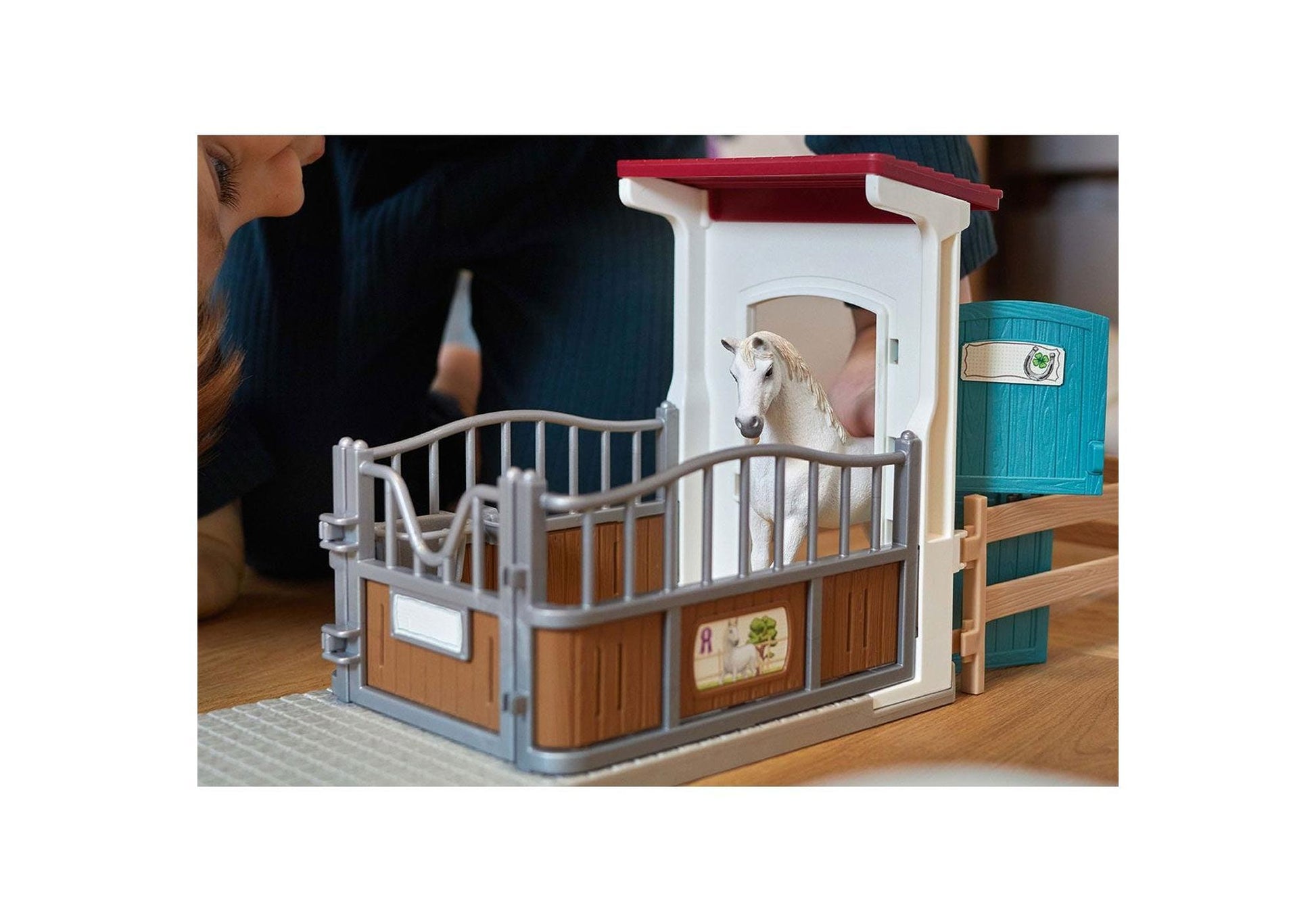 Schleich 42569 Horse Club: Pferdebox - plegobil