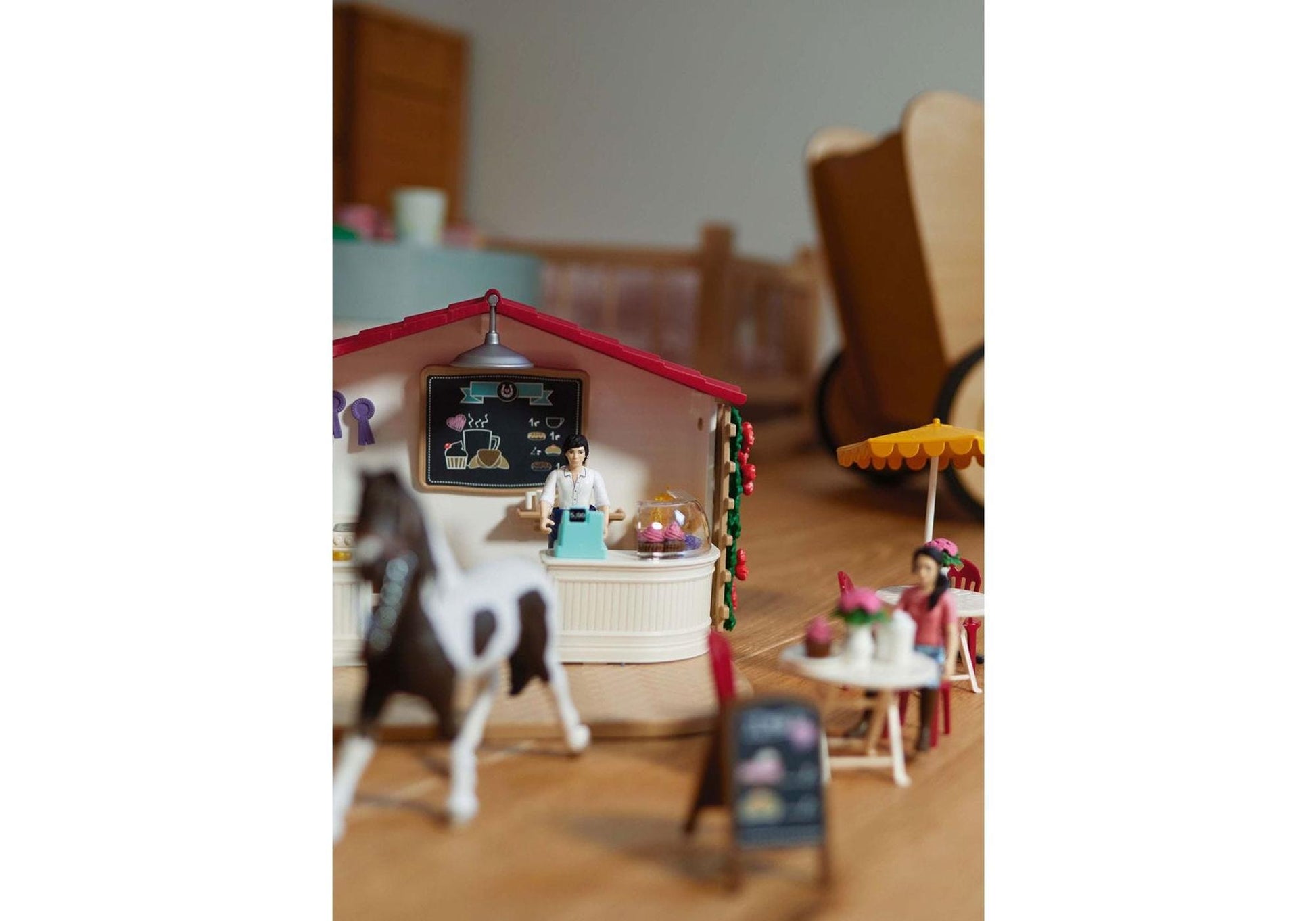 Schleich 42592 Horse Club: Reiter-Café - plegobil