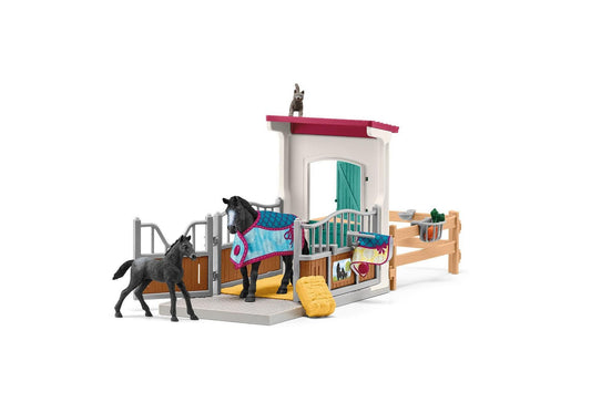Schleich 42611 Horse Club: Pferdebox mit Stute und Fohlen - plegobil