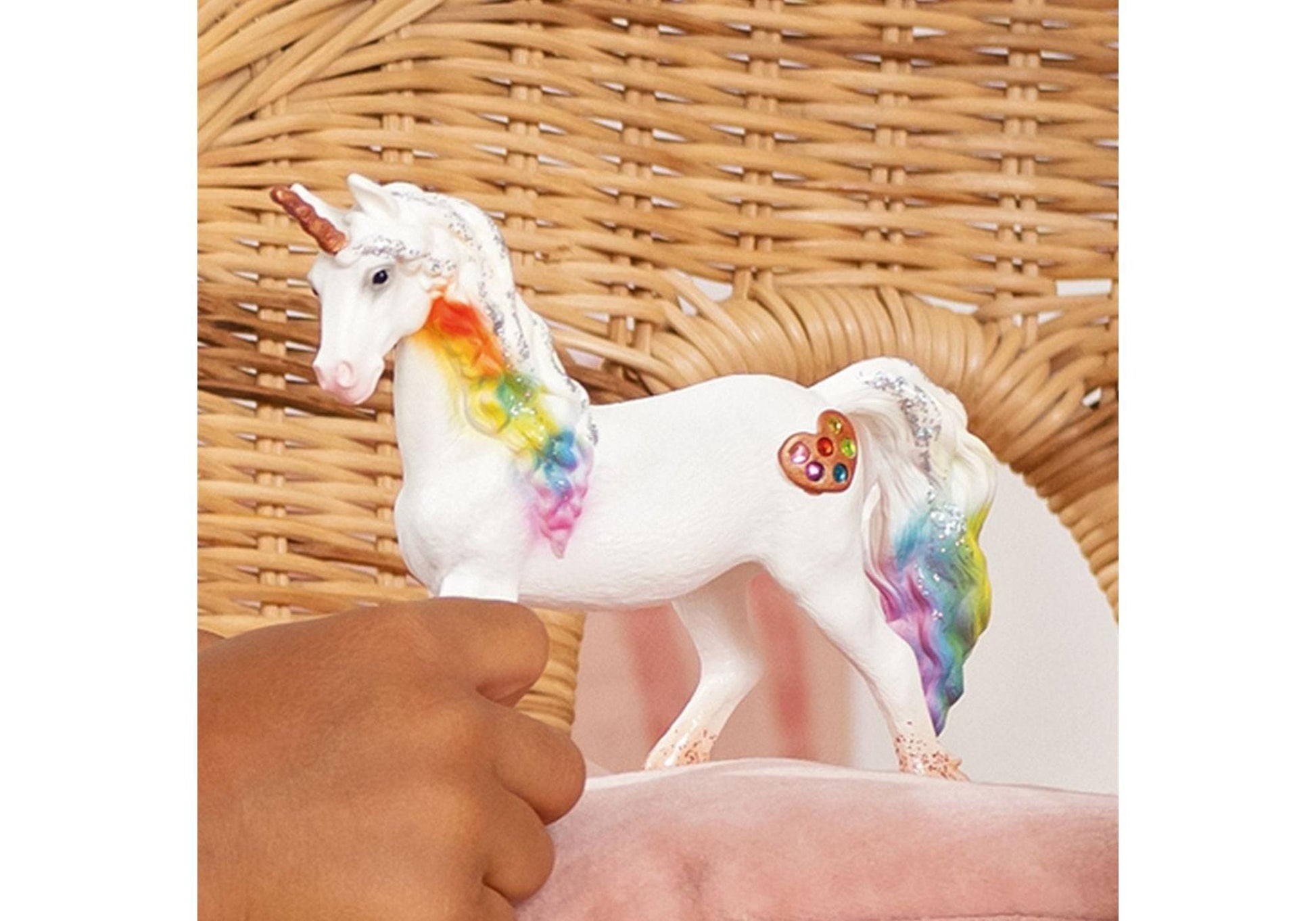 Schleich 70726 Bayala: Regenbogeneinhorn, Stute - plegobil