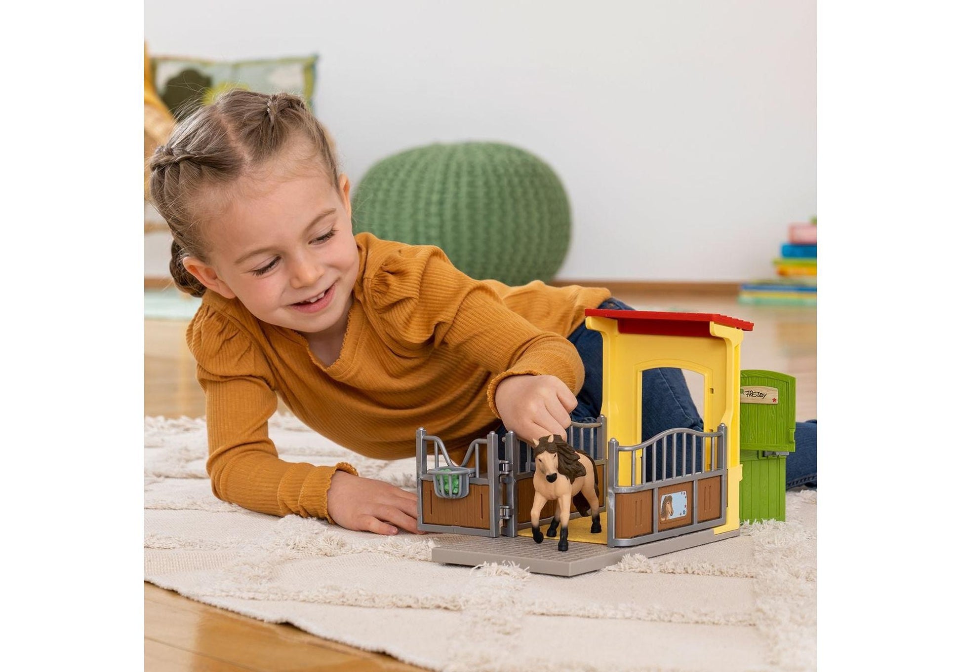 Schleich 72224 Farm World: Farm mit Hühnerstall und Pferdestall - plegobil